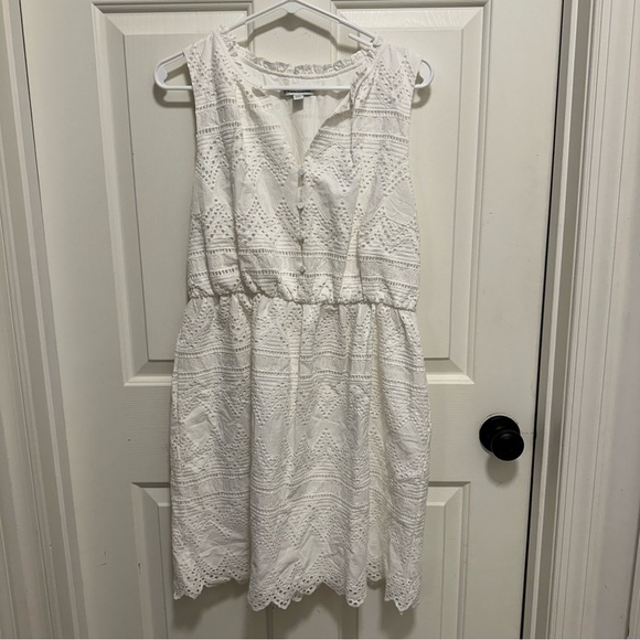 41 Hawthorn Dress Womens White Eyelet Fit Flare Spring Scalloped Hem size large - Picture 1 of 6
